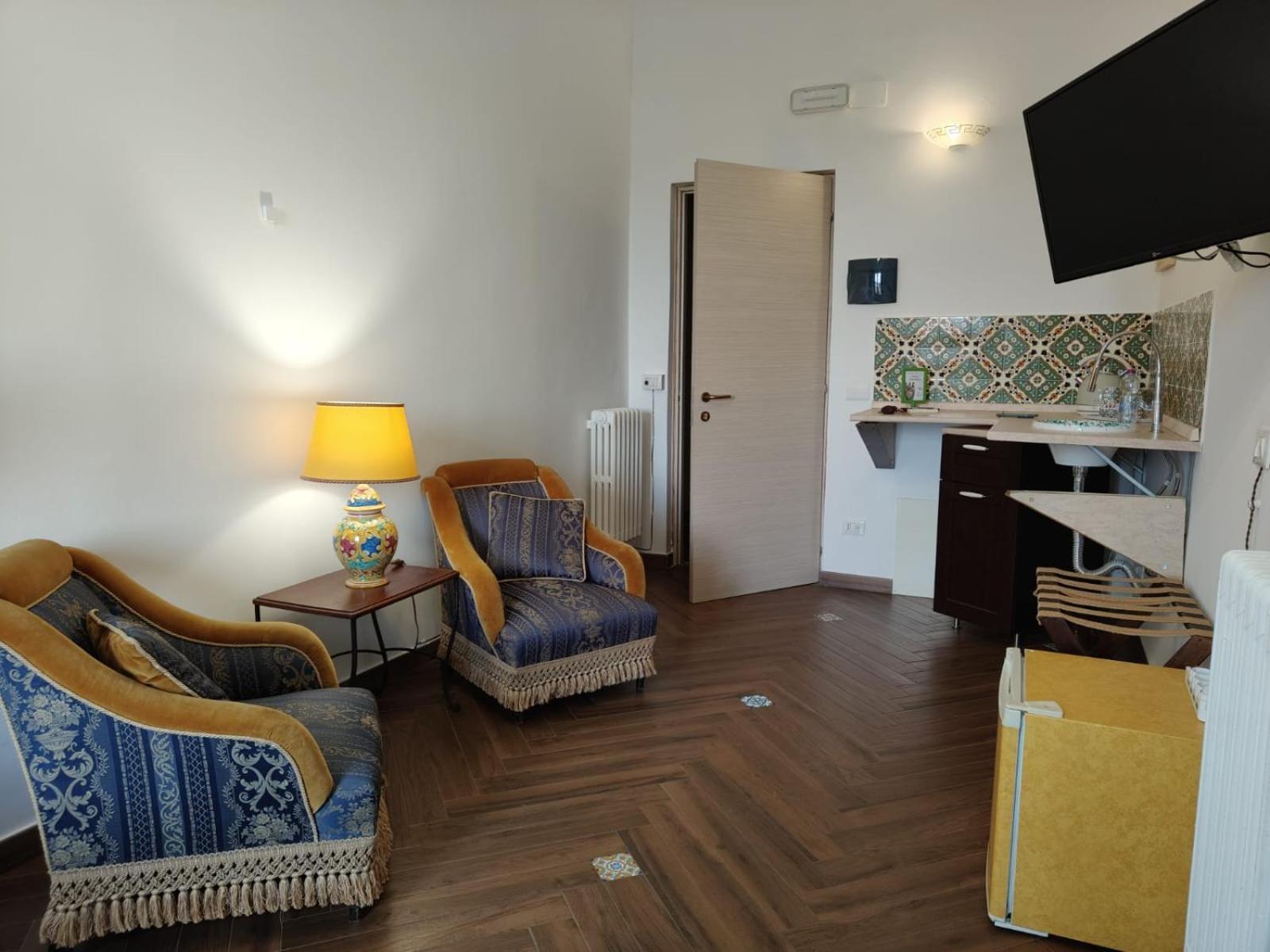 Centro Sicilia Rooms-Suites & Terrace Ена Екстериор снимка